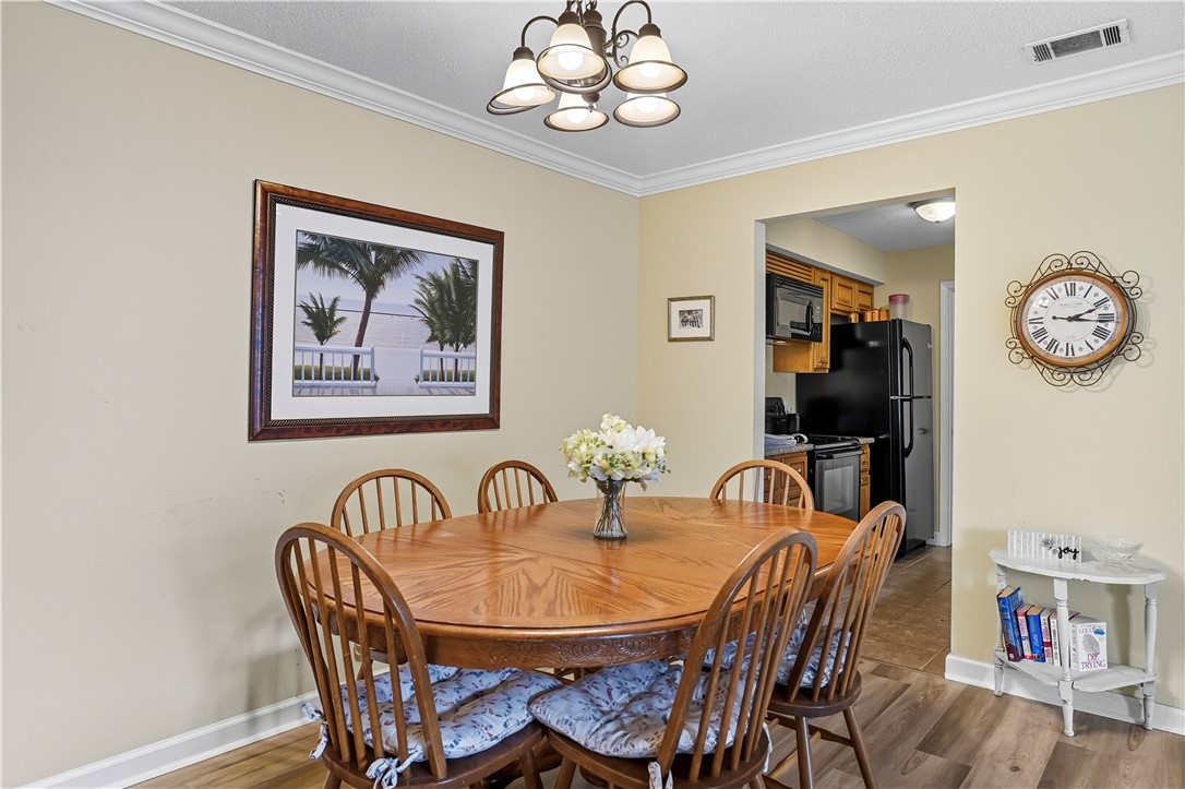 2513 Demere Road, Unit 8 St. Simons Island, GA 31522 - Photo 5 of 28
