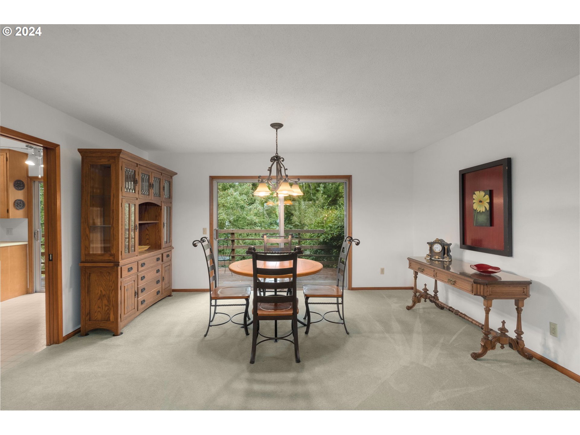 10469 Crosby Road Northeast Woodburn, OR 97071 - Photo 8 of 43 Gallery Image 8