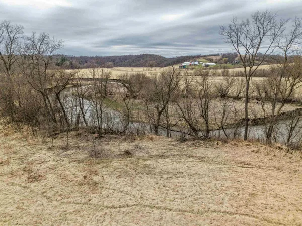 $67,900 | Lot 13 Porter Bridge, Bloomington, WI 53804