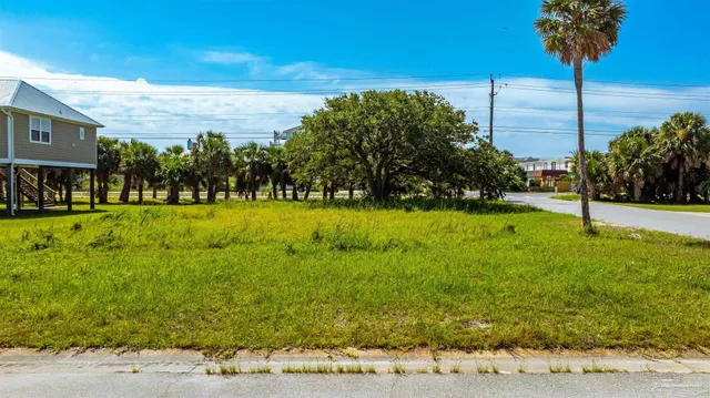 $729,000 | 1730 Ensenada Uno, Pensacola Beach, FL 32561