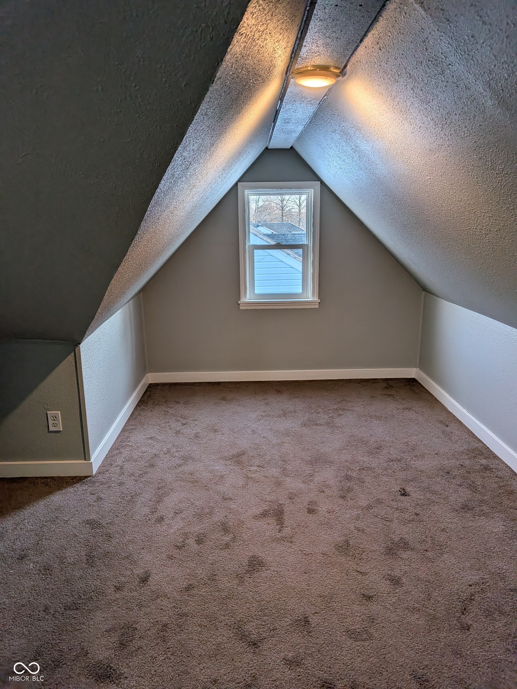 3432 Hamilton Place Anderson, IN 46013 - Photo 28 of 31