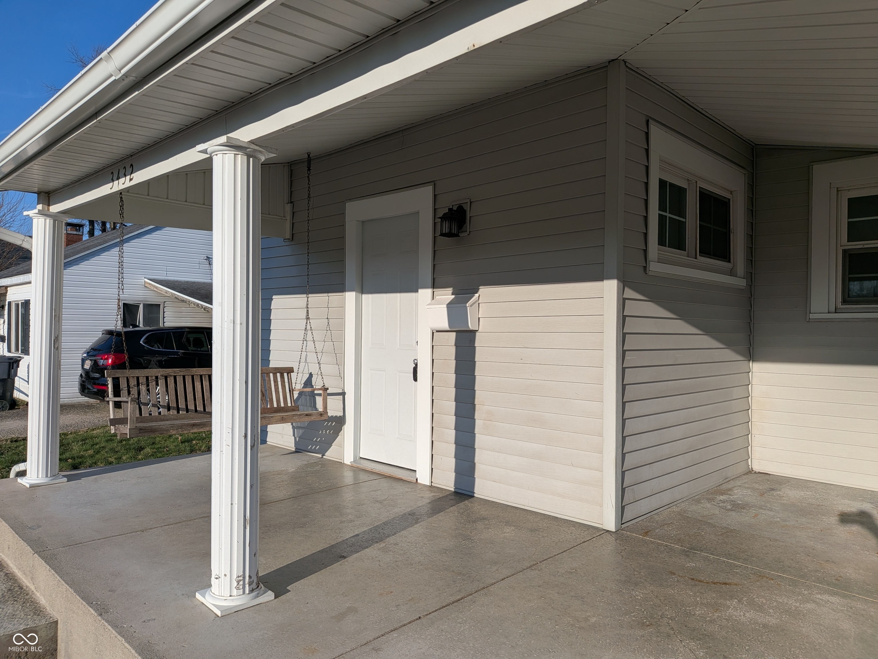 3432 Hamilton Place Anderson, IN 46013 - Photo 3 of 31