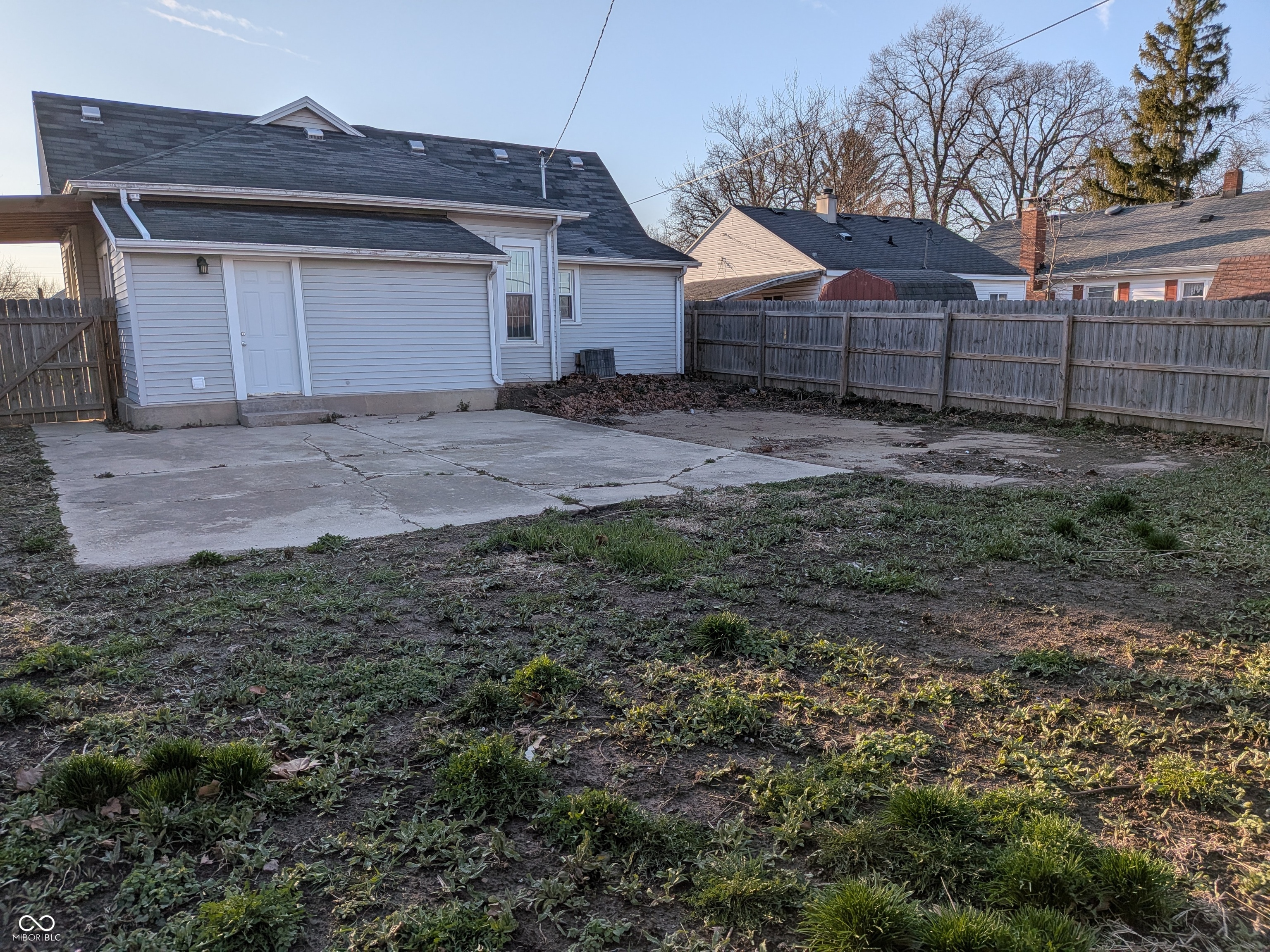 3432 Hamilton Place Anderson, IN 46013 - Photo 8 of 31