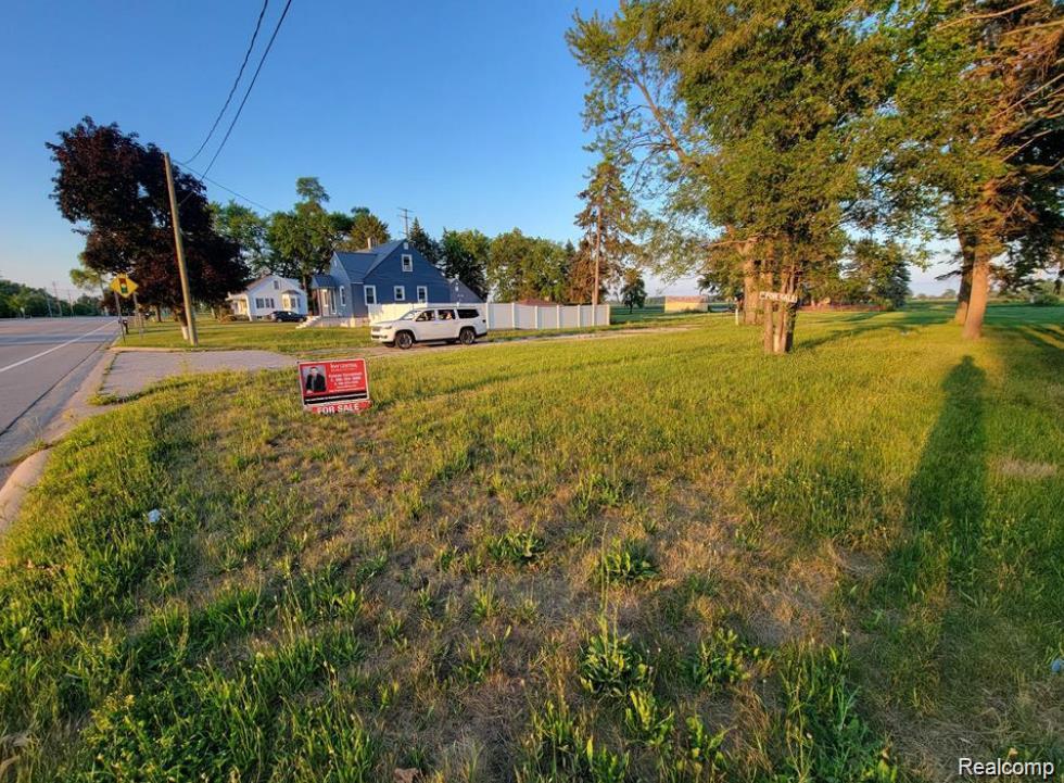 6579 Westside Saginaw Road Bay City, MI 48706 - Photo 6 of 13