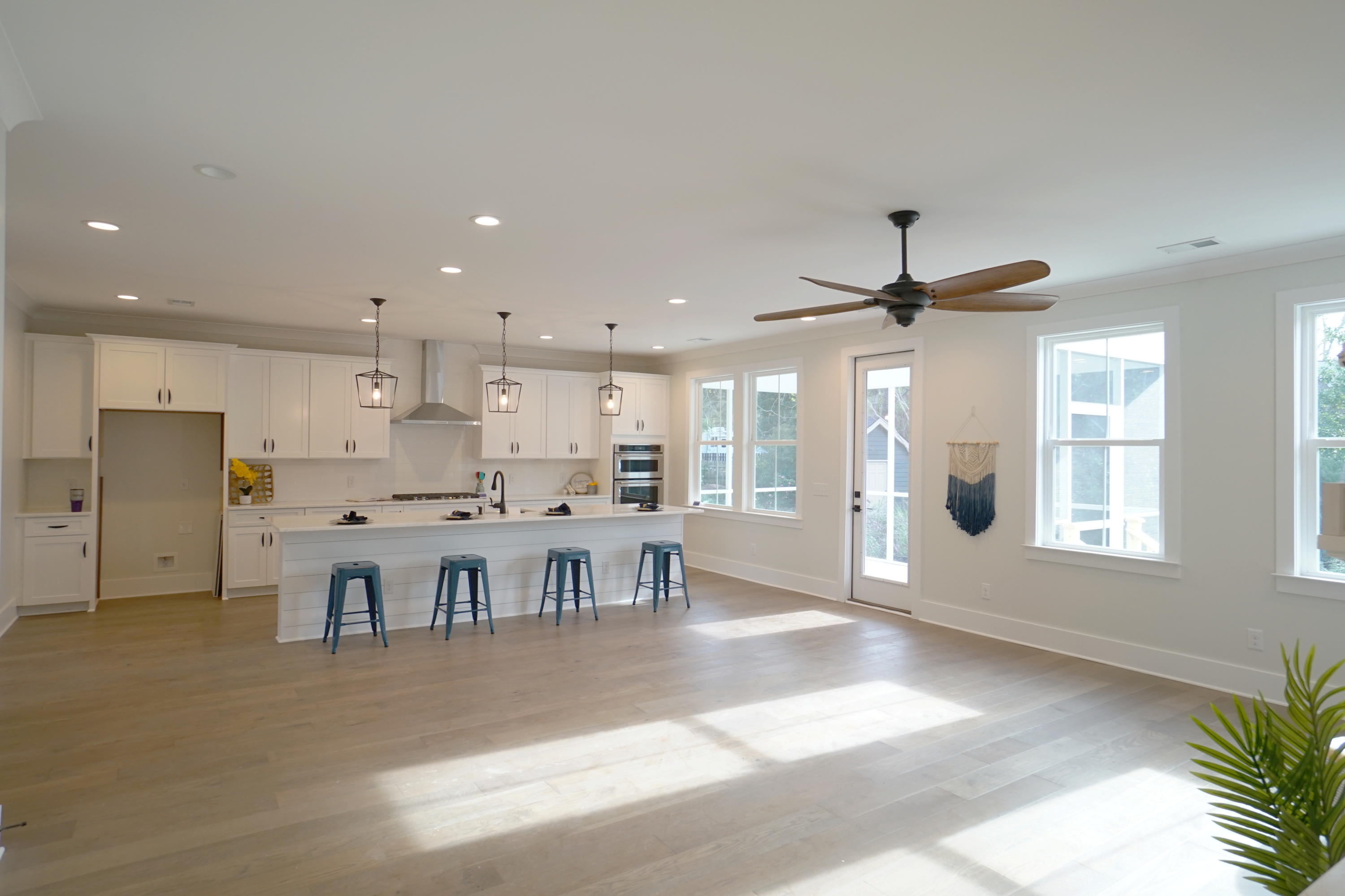 1287 South Barksdale Road Mount Pleasant, SC 29464 - Photo 10 of 49 Kitchen Open
