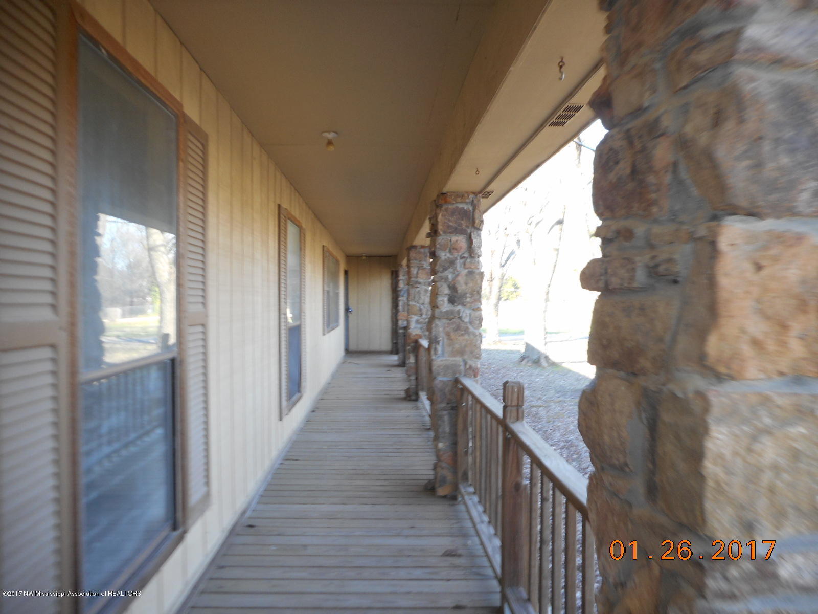 5925 Coleman Road Olive Branch, MS 38654 - Photo 6 of 13 DSCN0720 - Copy