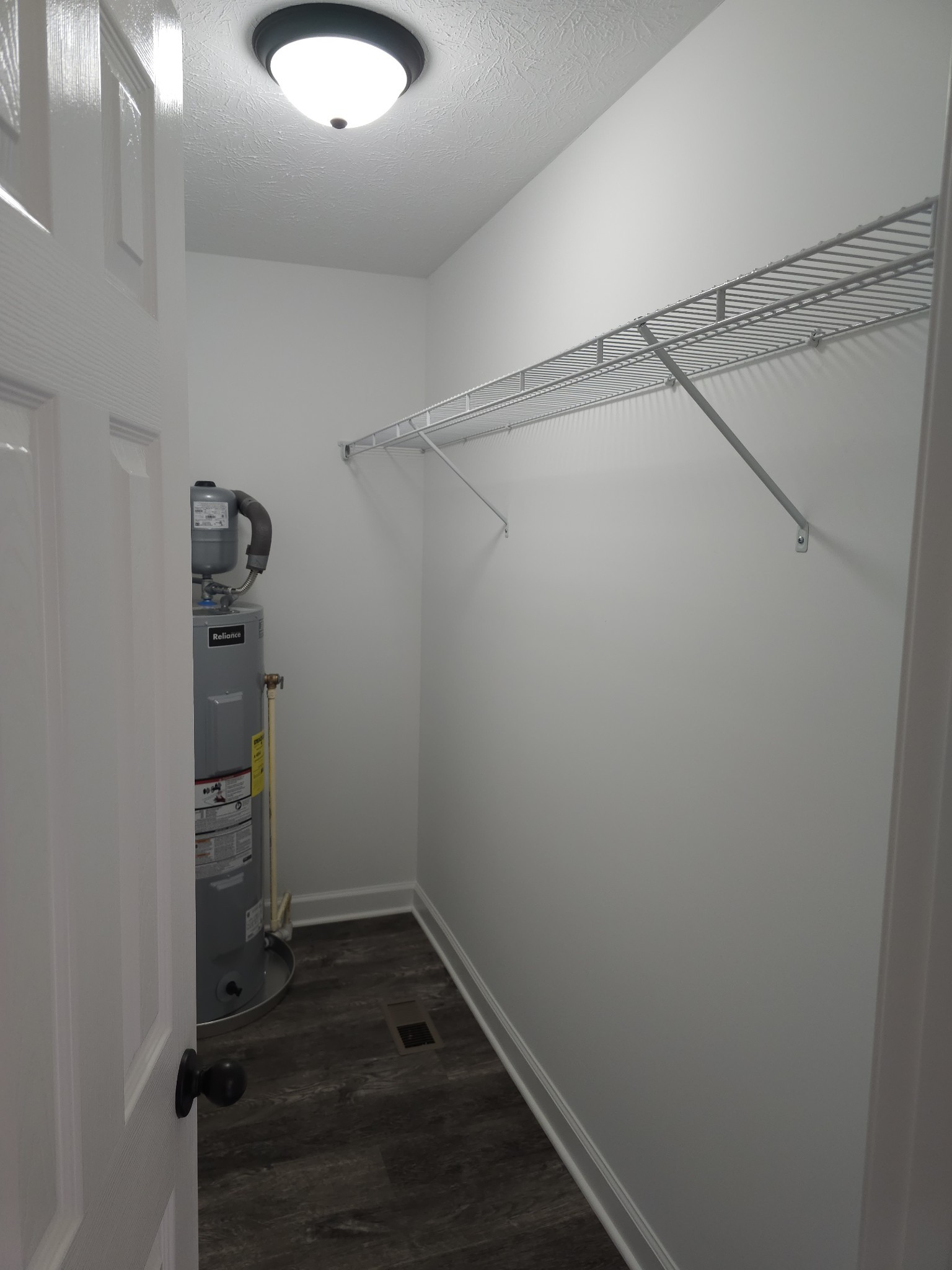 4020 Hartsville Road Lafayette, TN 37083 - Photo 16 of 19 a view of walk in closet