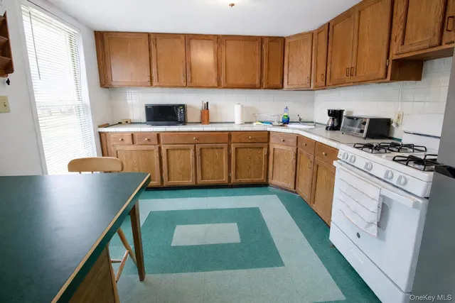 $999,000 | 9 Benedict Lane, Unit 57, New Windsor, NY 12553