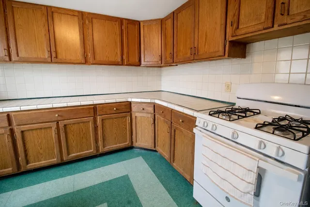 $999,000 | 9 Benedict Lane, Unit 57, New Windsor, NY 12553