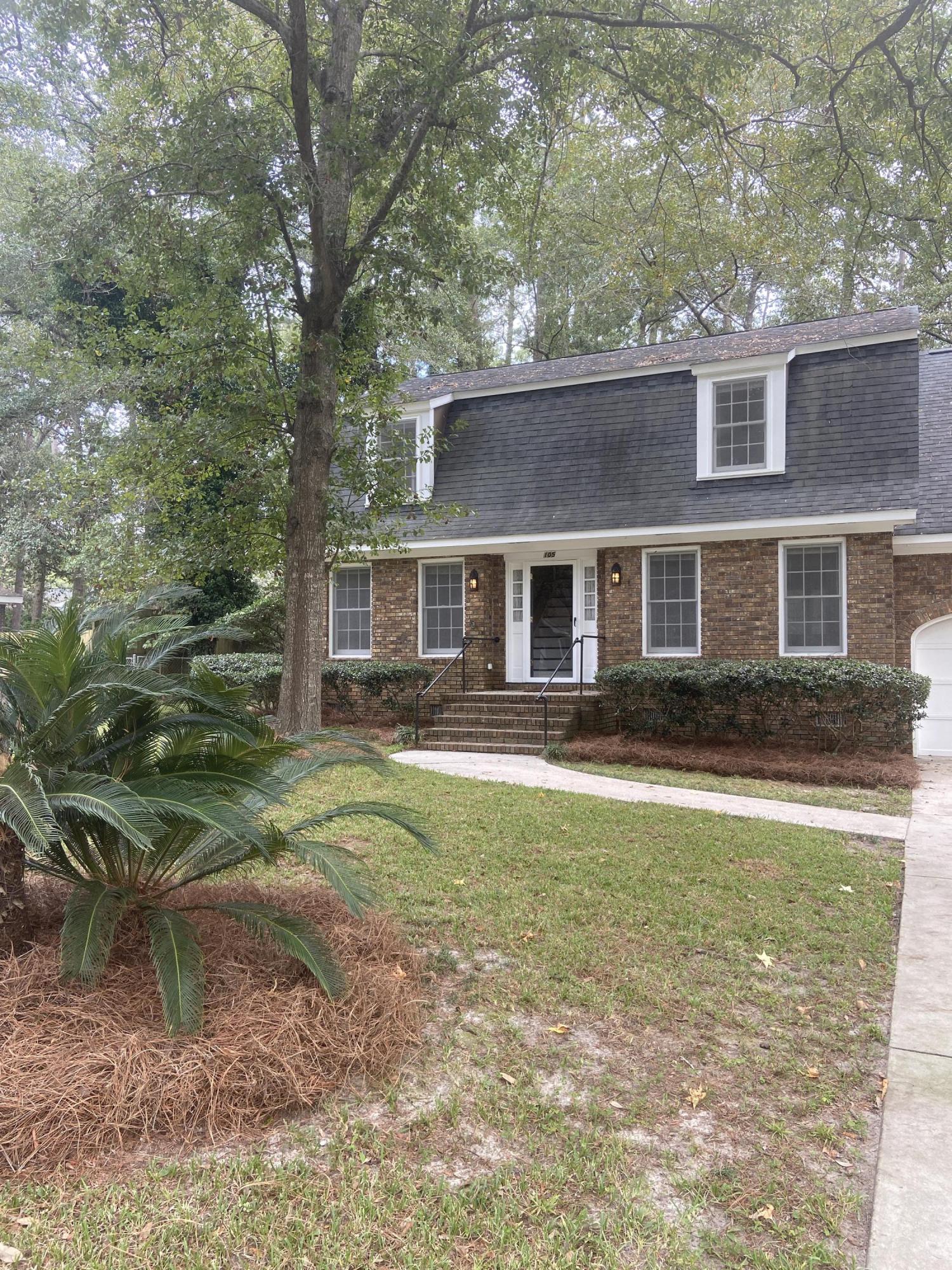105 Spring Street Summerville, SC 29485 - Photo 2 of 18 105 Spring pic18