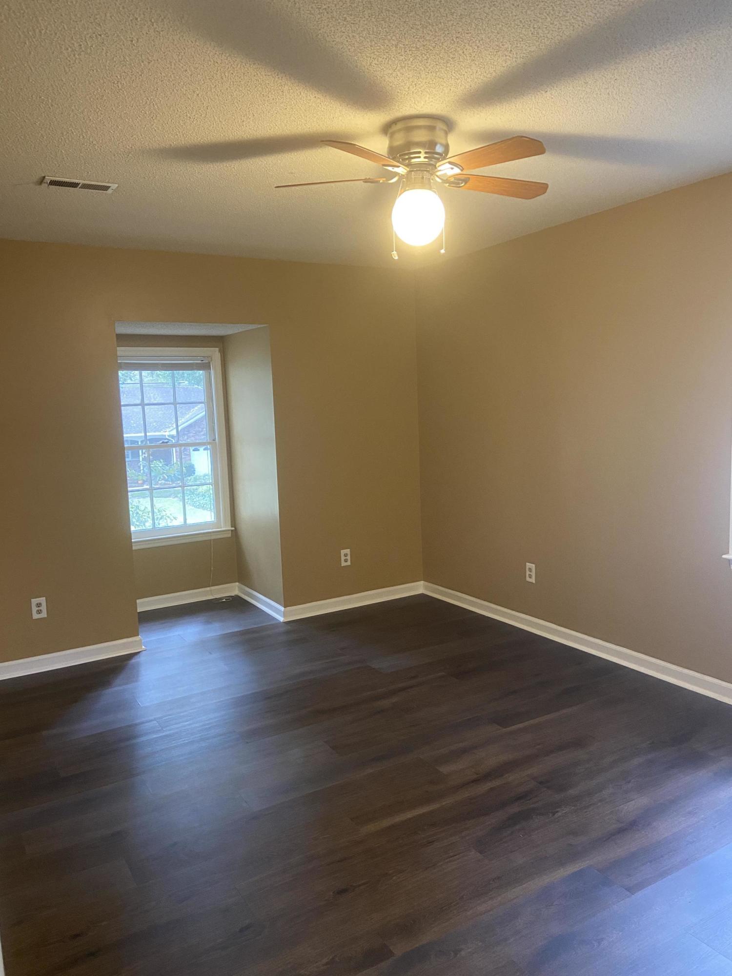 105 Spring Street Summerville, SC 29485 - Photo 12 of 18 105 Spring pic11