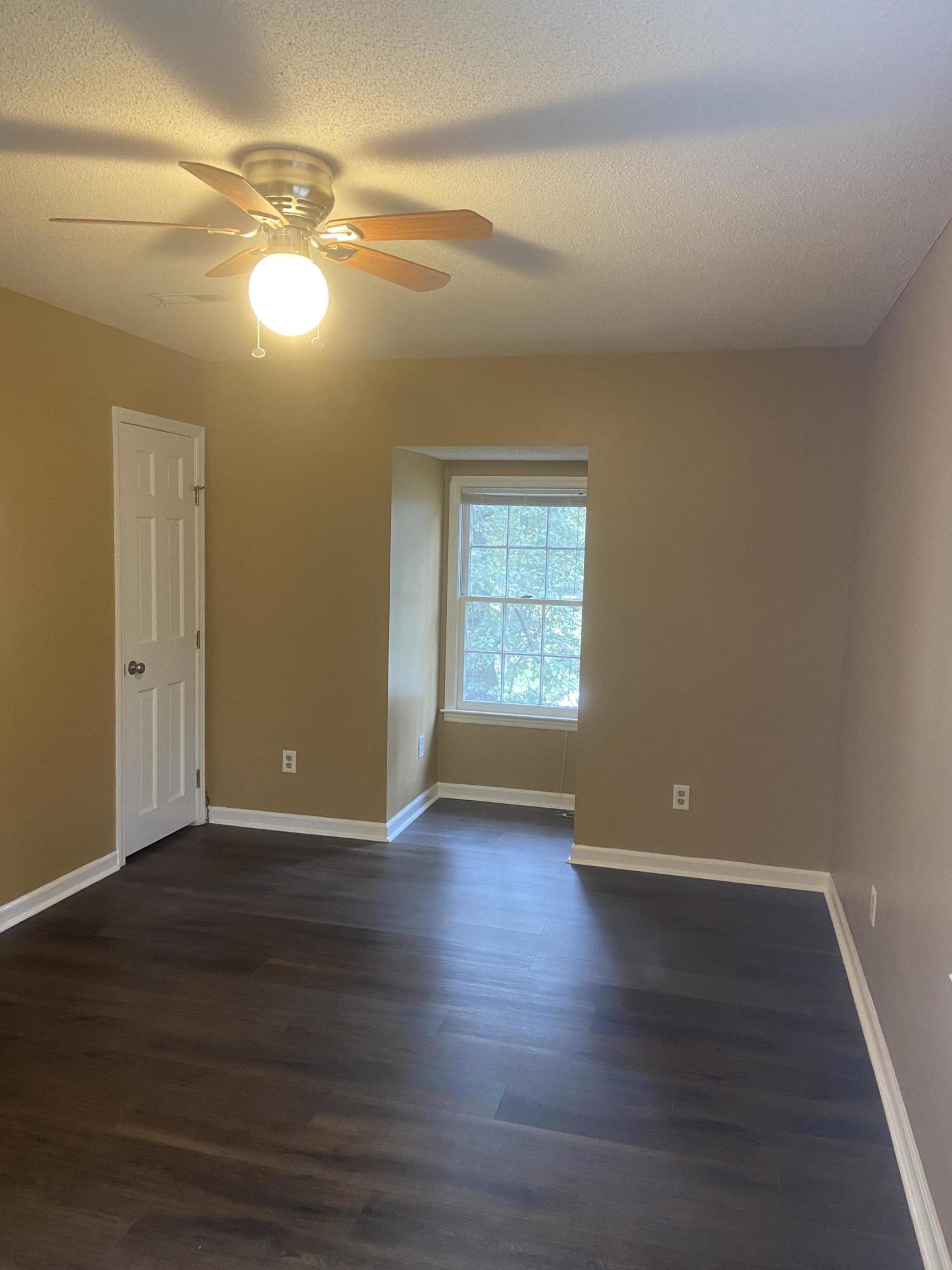 105 Spring Street Summerville, SC 29485 - Photo 13 of 18 105 Spring pic12