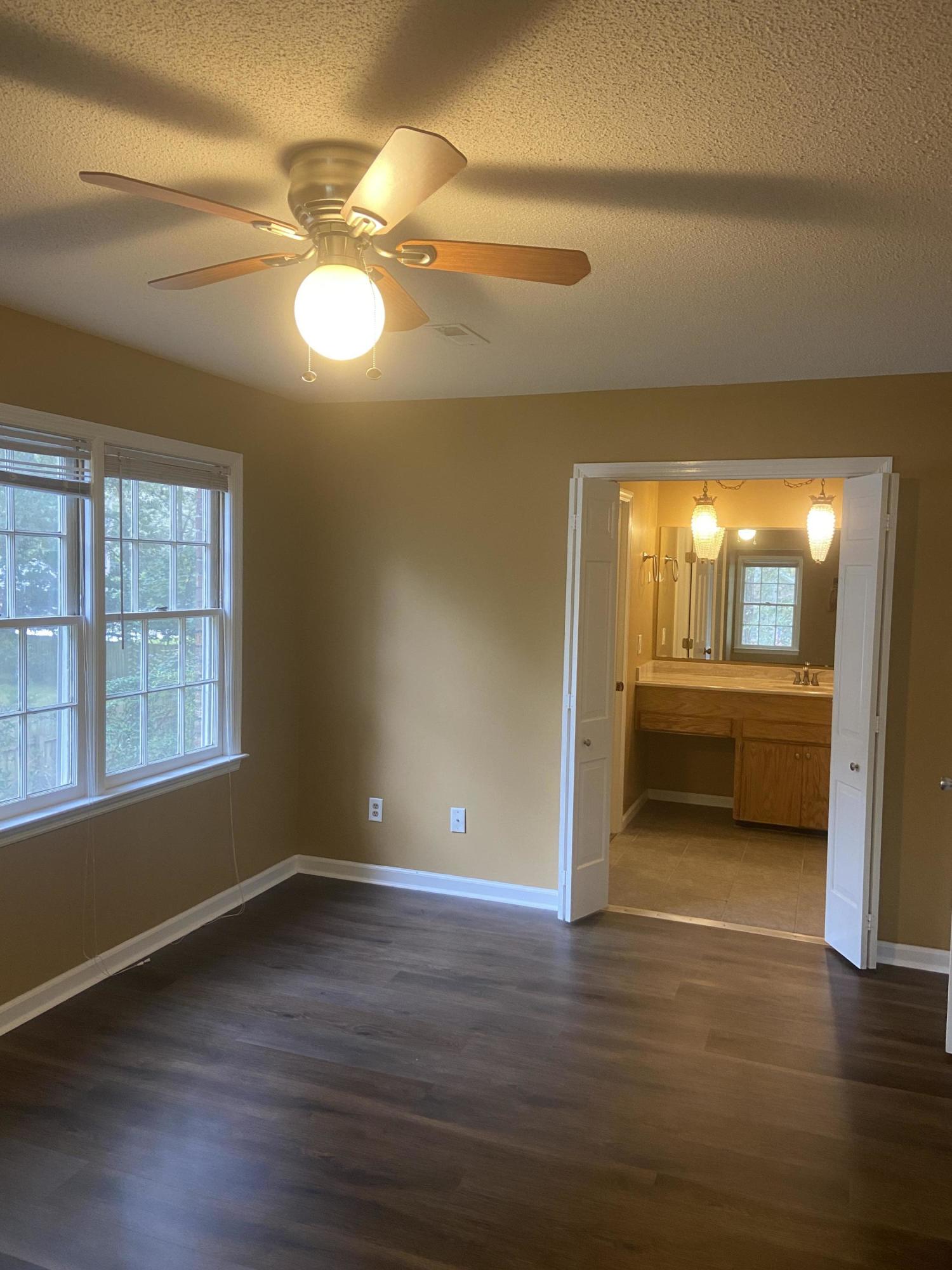 105 Spring Street Summerville, SC 29485 - Photo 14 of 18 105 Spring pic13