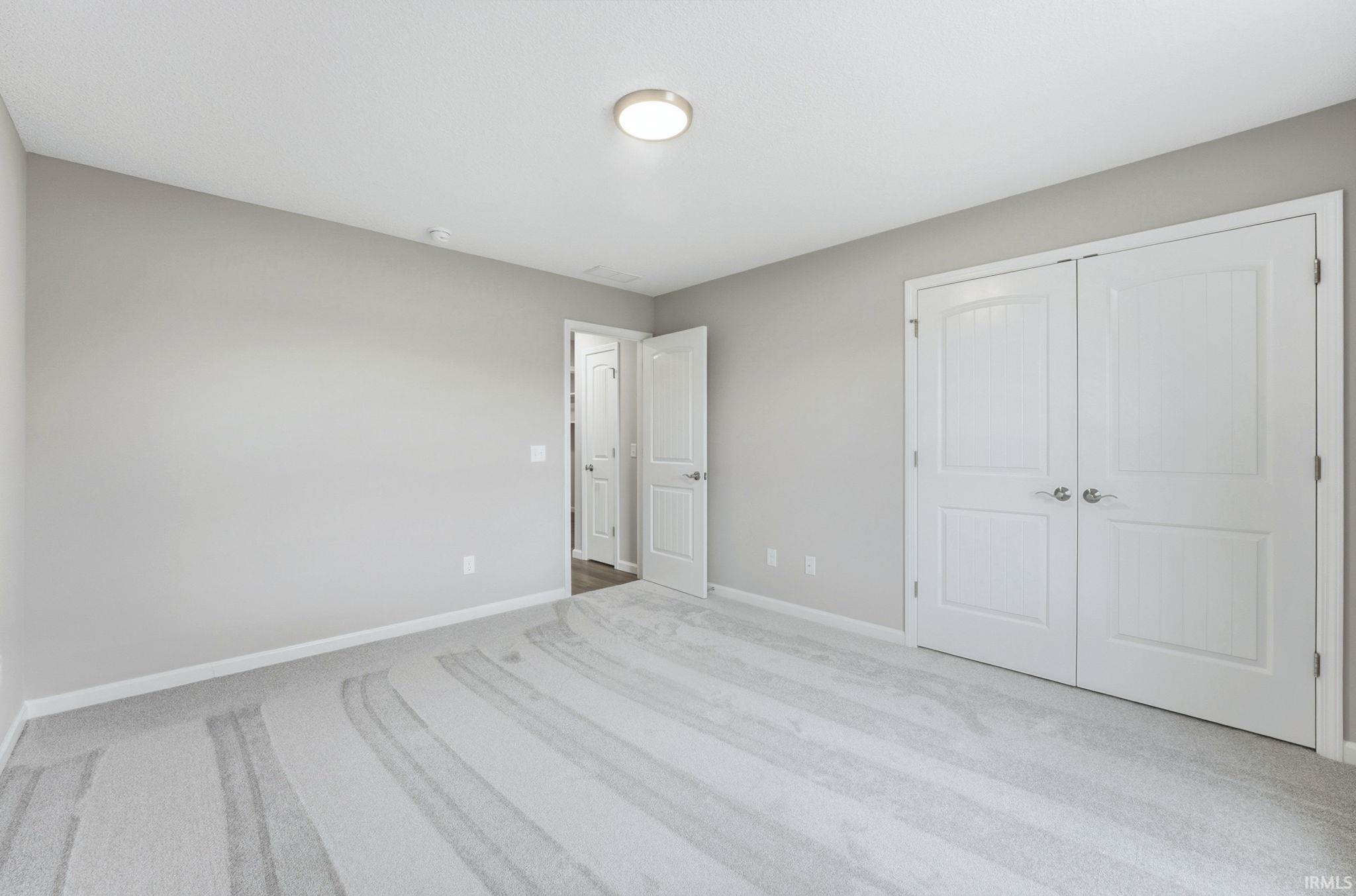 12004 Swather Court Fort Wayne, IN 46818 - Photo 26 of 35