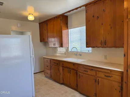 $2,650 | 520 Linwood Avenue, Unit D, Monrovia, CA 91016