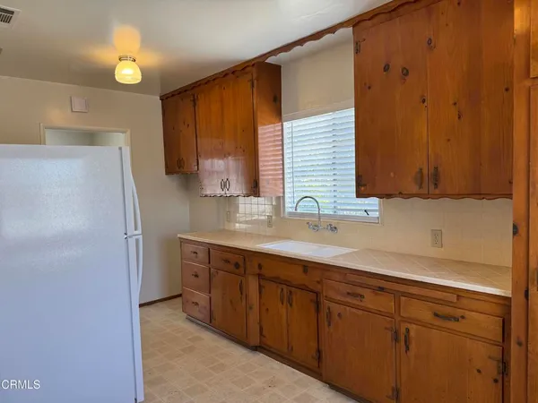 $2,650 | 520 Linwood Avenue, Unit D, Monrovia, CA 91016