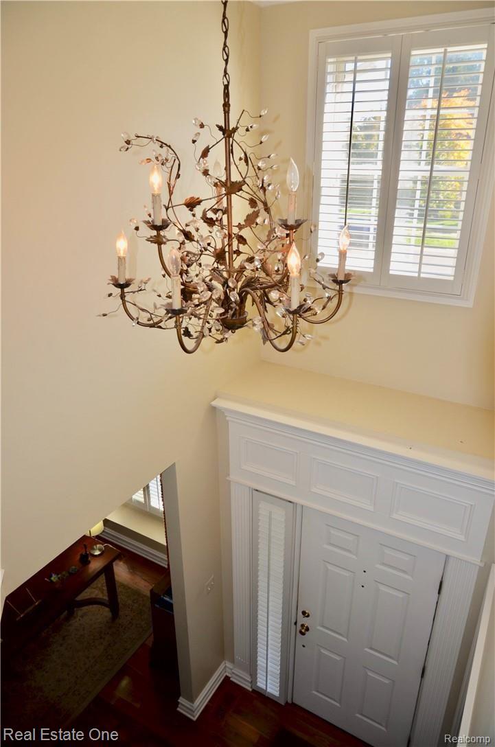 85 Ridge Field Court Oxford, MI 48371 - Photo 26 of 31 Entry