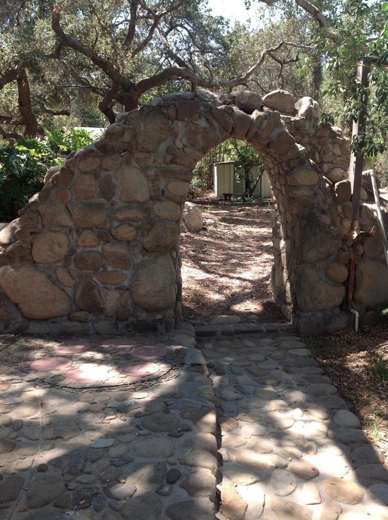 832 Oso Road Ojai, CA 93023 - Photo 26 of 39 Gallery Image 26