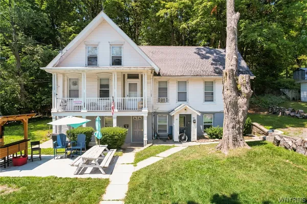 $224,900 | 38 Lambert Avenue, Pomfret, NY 14063