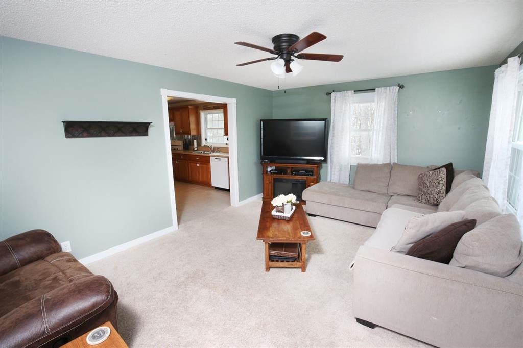 7700 North Wheeler Road Wheeler, MI 48662 - Photo 37 of 41 1870453-36.JPG