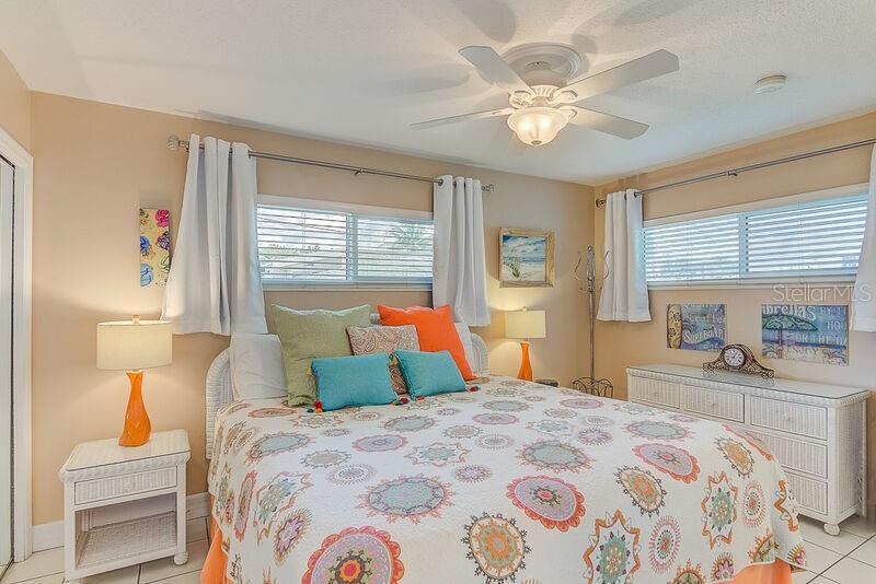 6020 Midnight Pass Road, Unit 1 Sarasota, FL 34242 - Photo 4 of 30