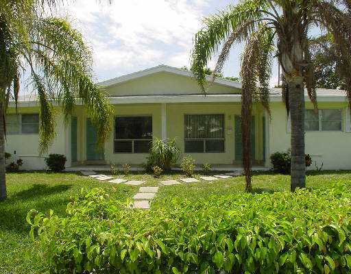 2260 Northeast 37th Street Lighthouse Point, FL 33064 - Photo 2 of 6 Additional Photo