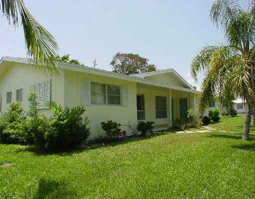 2260 Northeast 37th Street Lighthouse Point, FL 33064 - Photo 3 of 6 Additional Photo