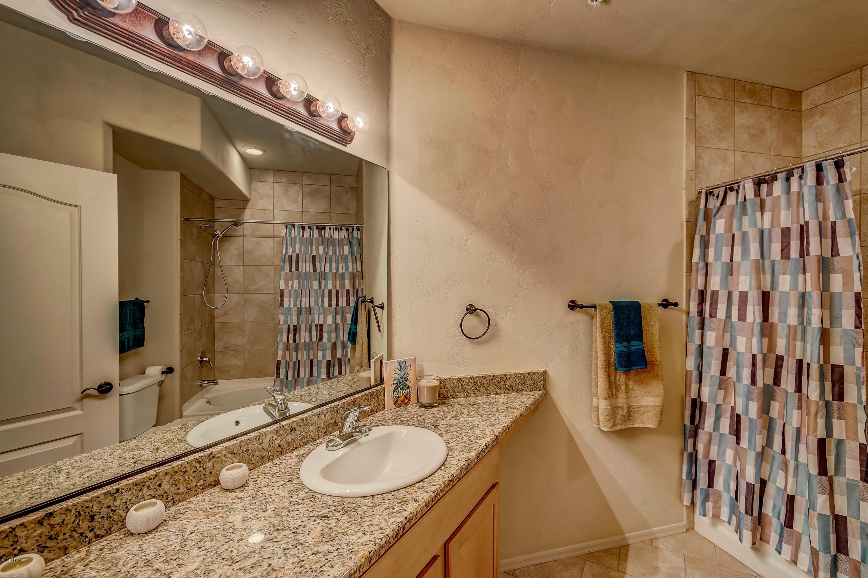 2550 East River Road, Unit 5103 Tucson, AZ 85718 - Photo 11 of 29