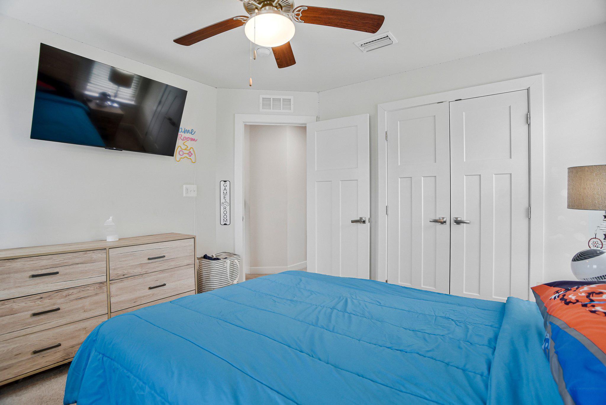 3917 Emory Ridge Road Brandywine, MD 20613 - Photo 40 of 60 Bedroom 3 with ceiling fan