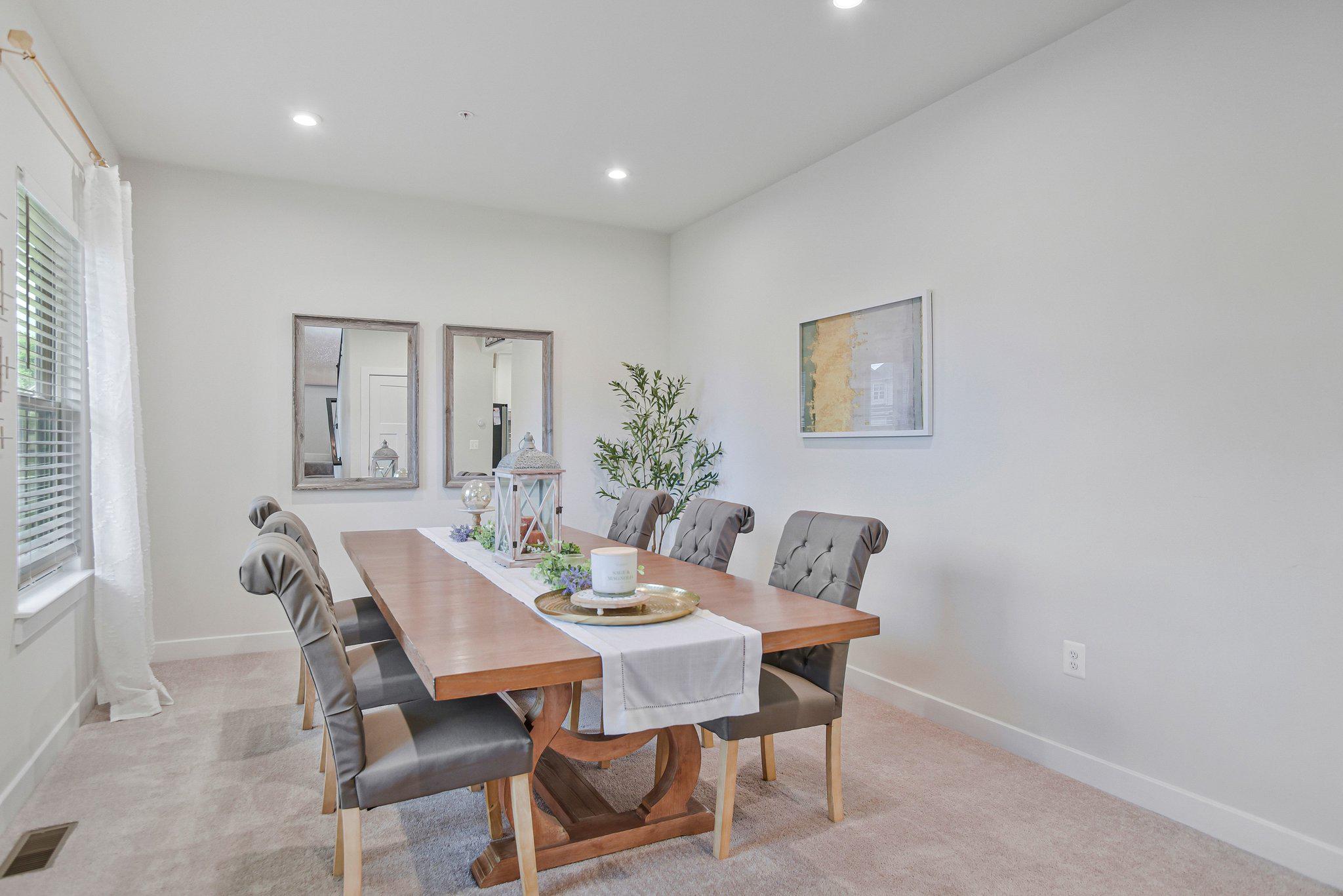 3917 Emory Ridge Road Brandywine, MD 20613 - Photo 6 of 60 Dining area
