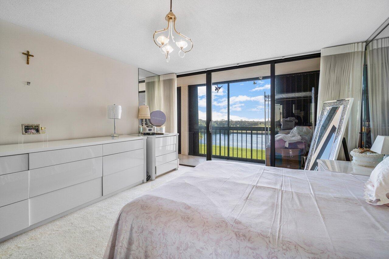 356 Golfview Road, Unit 405 North Palm Beach, FL 33408 - Photo 10 of 18 Enjoy the View!