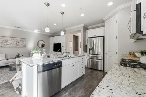 $755,000 | 931 Held Court, Hollister, CA 95023