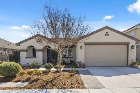 $755,000 | 931 Held Court, Hollister, CA 95023