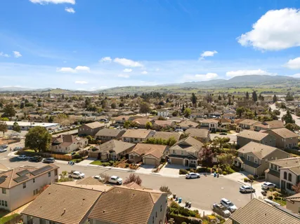 $755,000 | 931 Held Court, Hollister, CA 95023