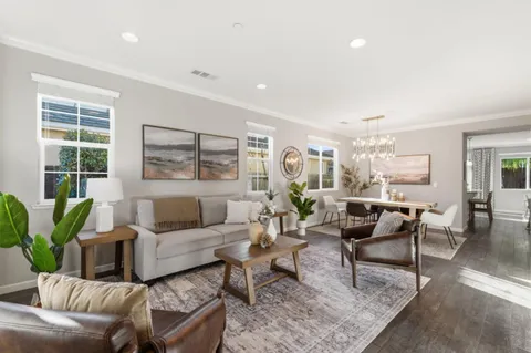 $755,000 | 931 Held Court, Hollister, CA 95023