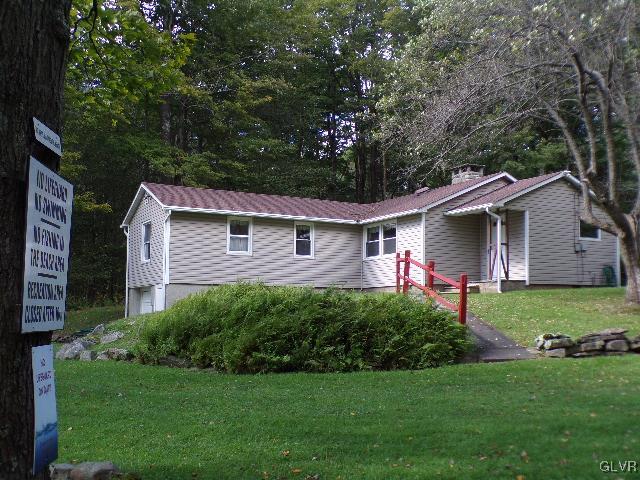 295 Lookout Point Road Canadensis, PA 18325 - Photo 33 of 41 Office