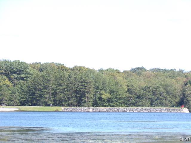 295 Lookout Point Road Canadensis, PA 18325 - Photo 36 of 41 Lake view