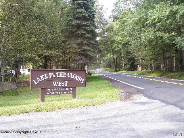 295 Lookout Point Road Canadensis, PA 18325 - Photo 41 of 41 Front entrance to community