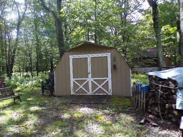 Shed