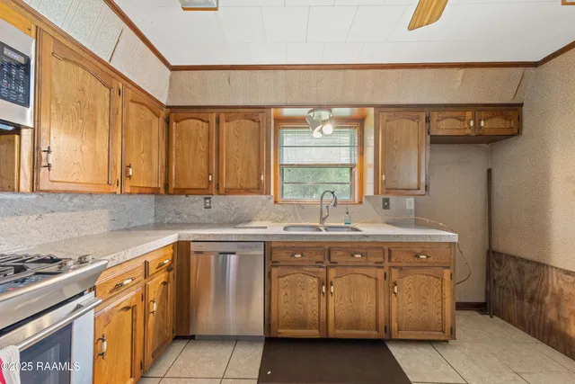 $319,900 | 6166 Highway 93, Arnaudville, LA 70512