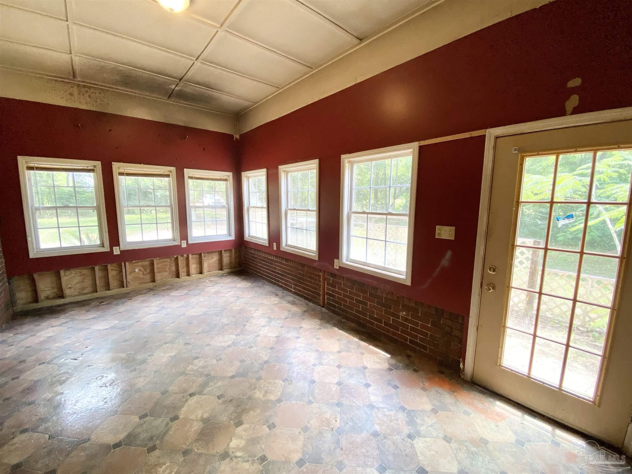 1055 Conference Road Cantonment, FL 32533 - Photo 23 of 33 Gallery Image 23