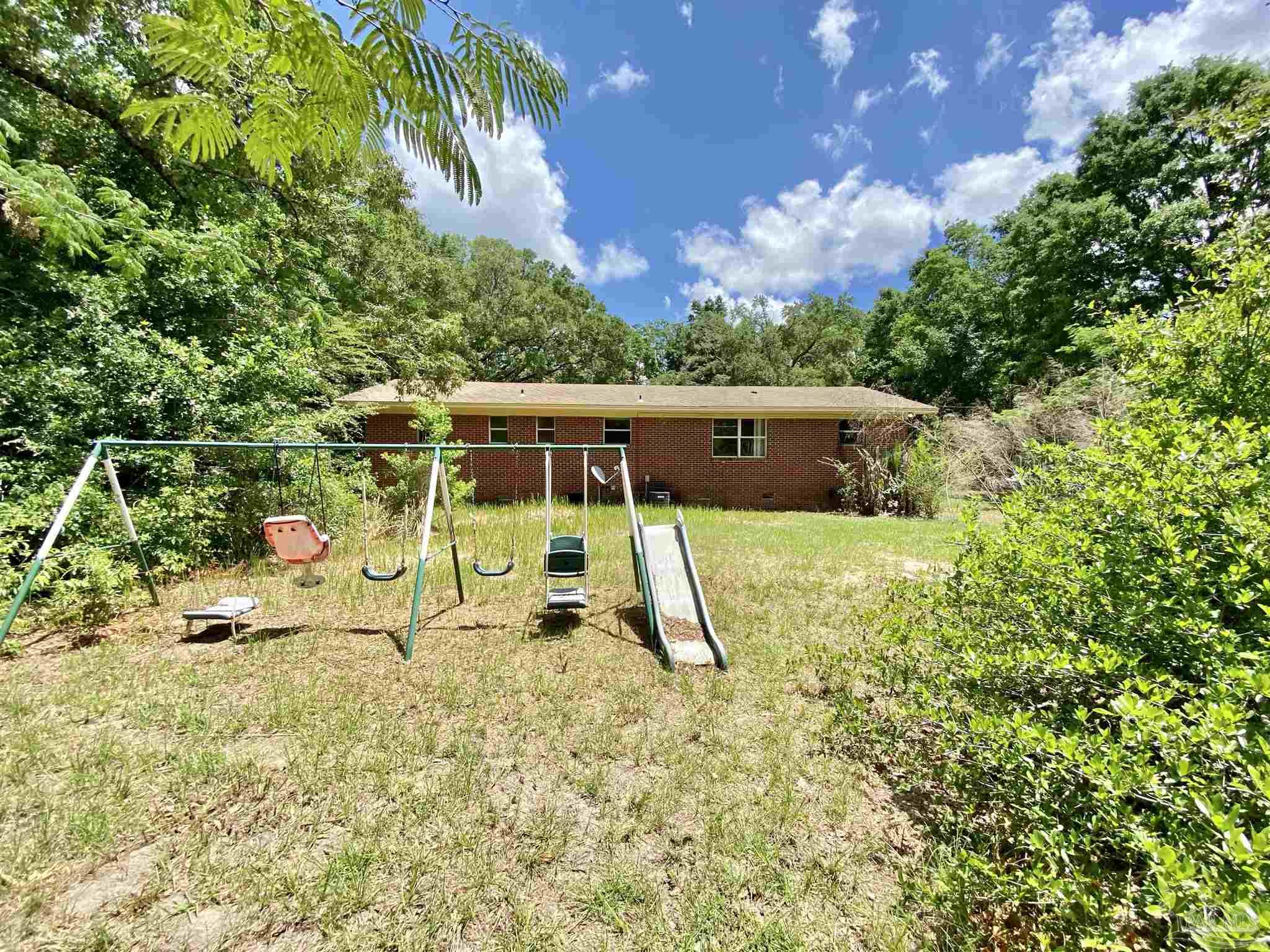 1055 Conference Road Cantonment, FL 32533 - Photo 32 of 33 Gallery Image 32