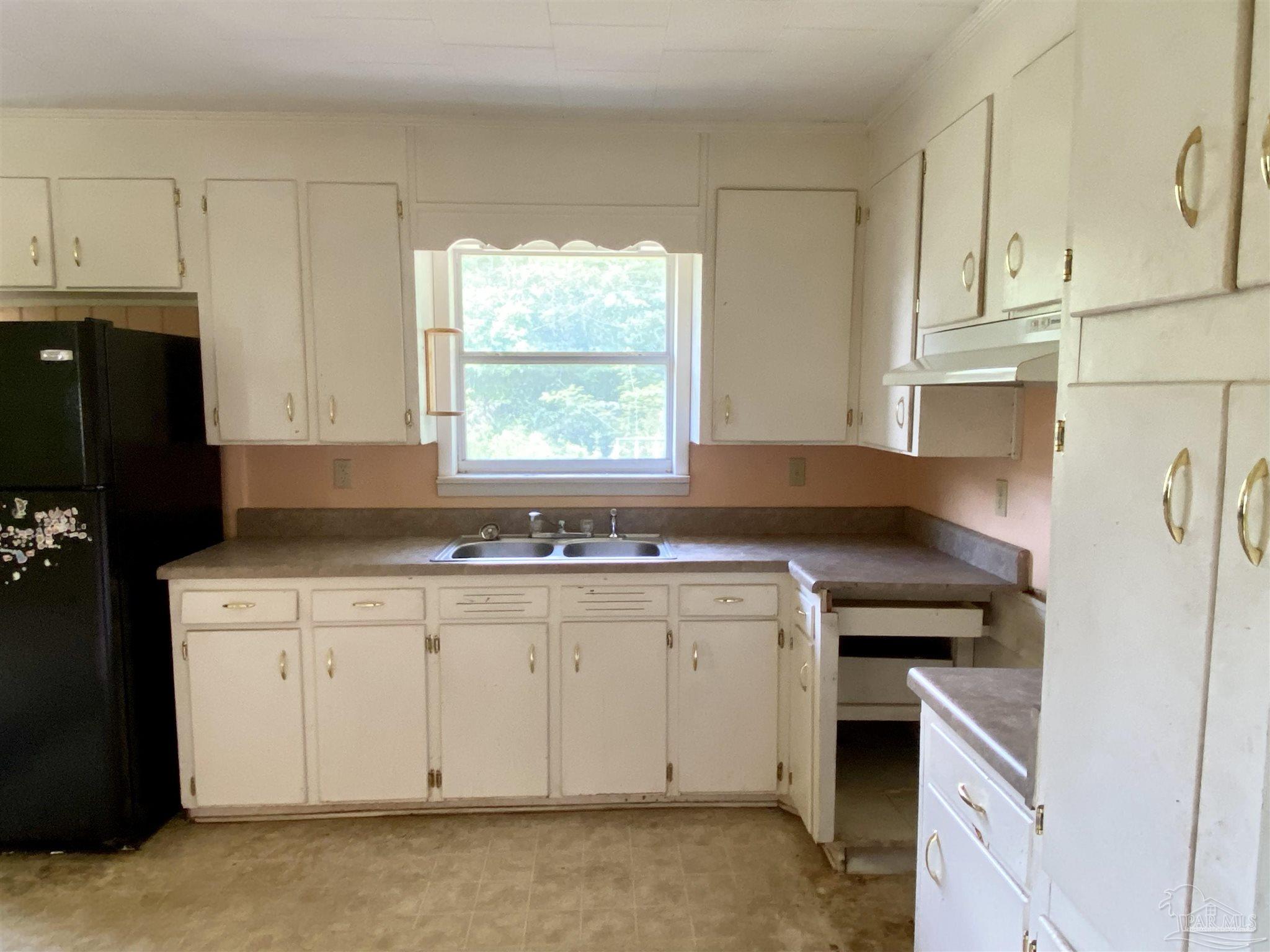 1055 Conference Road Cantonment, FL 32533 - Photo 10 of 33 Gallery Image 10