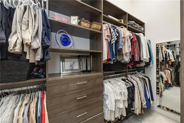 $2,250,000 | 5851 Bromelia Court, Naples, FL 34119