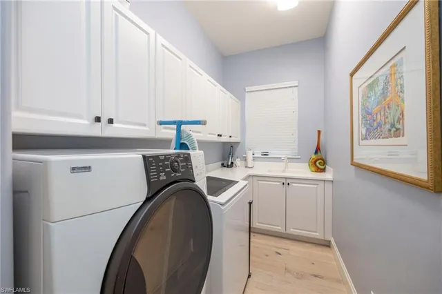 $2,250,000 | 5851 Bromelia Court, Naples, FL 34119