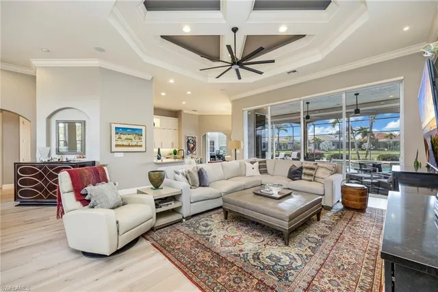 $2,250,000 | 5851 Bromelia Court, Naples, FL 34119