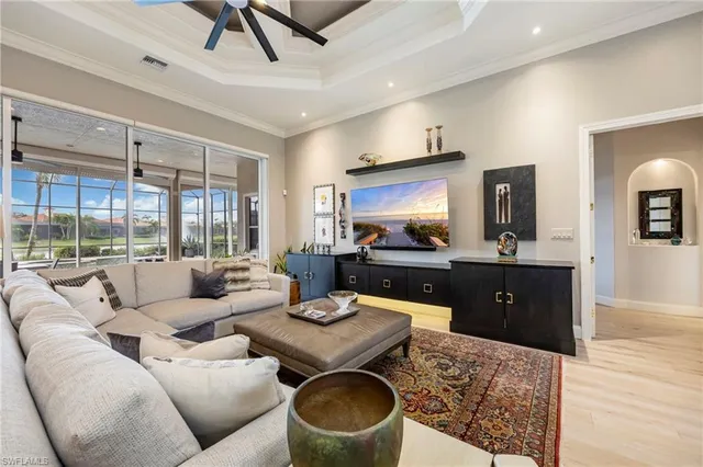 $2,250,000 | 5851 Bromelia Court, Naples, FL 34119