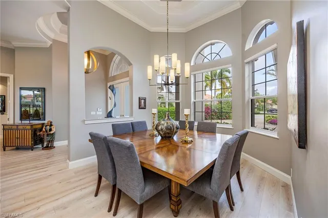 $2,250,000 | 5851 Bromelia Court, Naples, FL 34119
