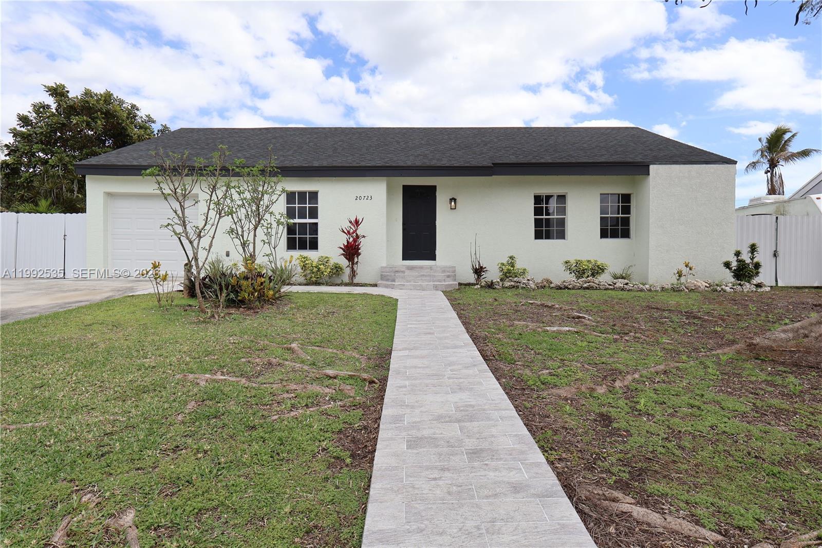 20723 Southwest 119th Place Miami, FL 33177 - Photo 1 of 27
