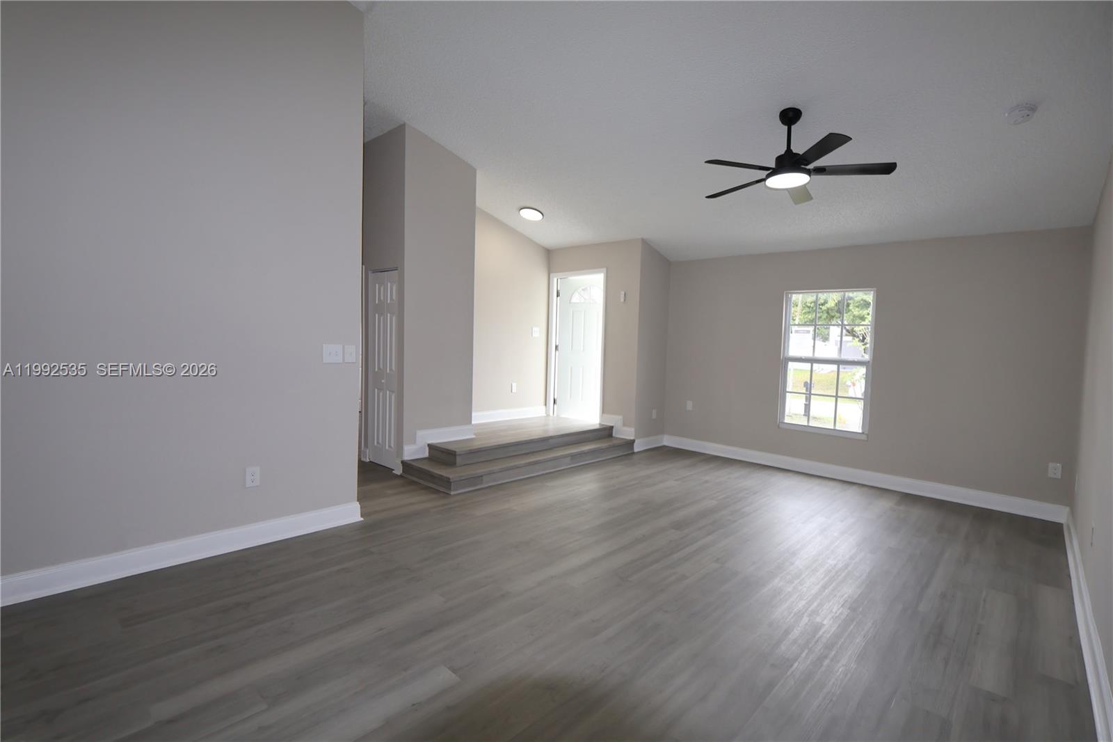 20723 Southwest 119th Place Miami, FL 33177 - Photo 4 of 27